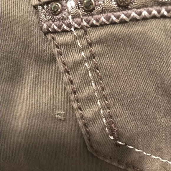 NWOT Rock Revival Grey Betty Skinny 30 by 31.5 - Picture 8 of 8